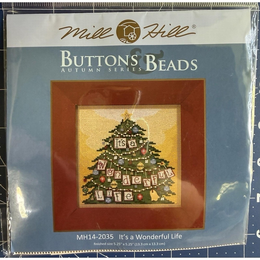 Mill Hill Buttons Beads Autumn Series Kit It's A Wonderful Life w Ceramic Button